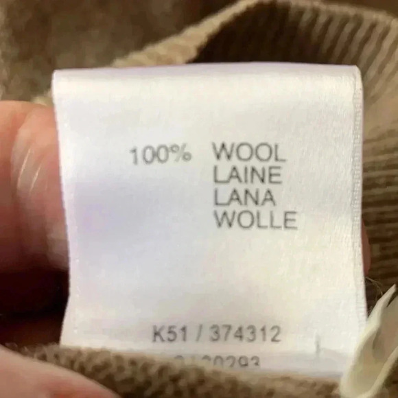 Wolsey 100% Wool sweater w  V neck-machine washable - Picture 6 of 8